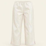 PANTALÓN CAPRI LUEGO VEMOS de piel en color mantequilla